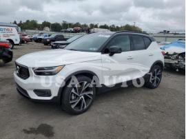 VOLVO XC40 T5 R- 2020