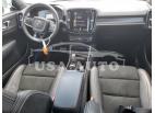VOLVO XC40 T5 R- 2021