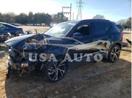 VOLVO XC40 T5 R- 2021