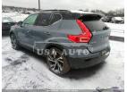 VOLVO XC40 R-DESIGN 2021