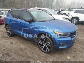 VOLVO XC40 R-DESIGN 2021