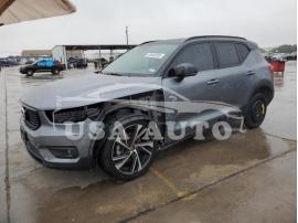 VOLVO XC40 T5 MO 2019