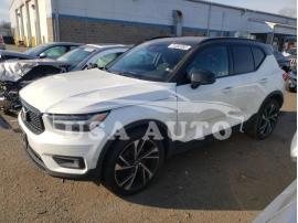 VOLVO XC40 T5 MO 2019