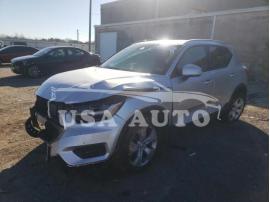 VOLVO XC40 T5 MO 2019