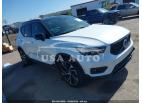 VOLVO XC40 T5 MOMENTUM/T5 R-DESIGN 2019