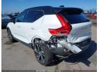 VOLVO XC40 T5 MOMENTUM/T5 R-DESIGN 2019