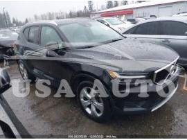 VOLVO XC40 T5 MOMENTUM/T5 R-DESIGN 2019