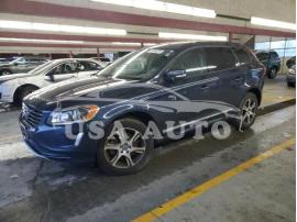 VOLVO XC60 T5 2015