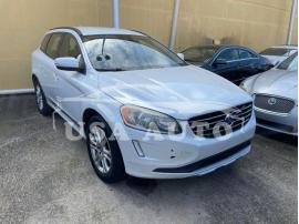 VOLVO XC60 T5 2015