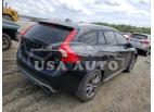 VOLVO V60 CROSS 2017