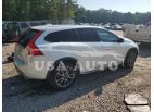 VOLVO V60 CROSS 2017