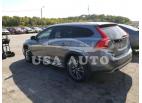 VOLVO V60 CROSS 2017