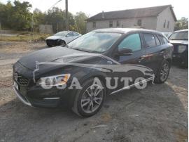 VOLVO V60 CROSS 2018