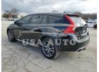 VOLVO V60 CROSS 2015