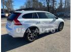 VOLVO V60 CROSS 2016