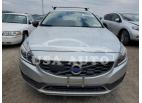 VOLVO V60 CROSS 2015