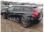 VOLVO V60 CROSS 2015