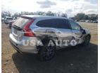 VOLVO V60 CROSS 2015