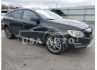 VOLVO V60 CROSS 2015