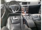 VOLVO V60 CROSS 2015