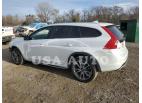 VOLVO V60 CROSS 2015