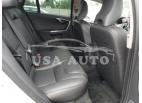 VOLVO V60 CROSS 2016