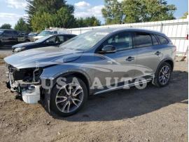VOLVO V60 CROSS 2016