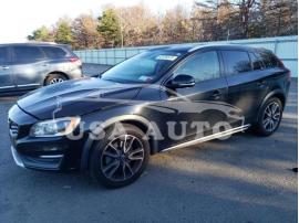 VOLVO V60 CROSS 2016