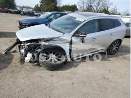 VOLVO XC60 T5 PL 2016