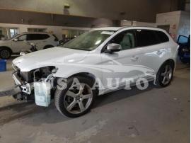 VOLVO XC60 T6 2012