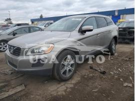 VOLVO XC60 T6 2012