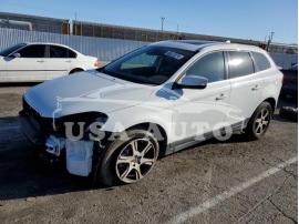 VOLVO XC60 T6 2013