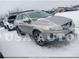 VOLVO XC60 T6 2013
