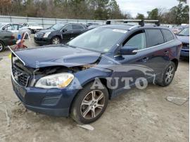 VOLVO XC60 T6 2013