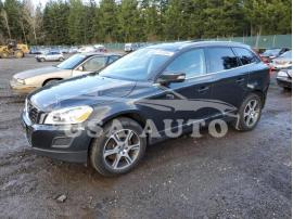 VOLVO XC60 T6 2012