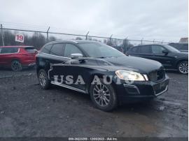 VOLVO XC60 T6/T6 PLATINUM 2013