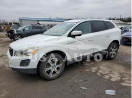 VOLVO XC60 T6 2013
