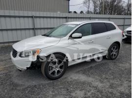 VOLVO XC60 T6 PL 2015