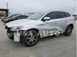 VOLVO XC60 T6 PL 2015