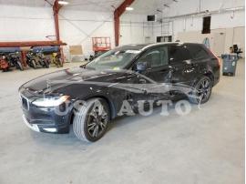VOLVO V90 CROSS 2018