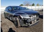 VOLVO V90 CROSS 2020