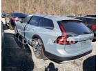 VOLVO V90 CROSS 2021