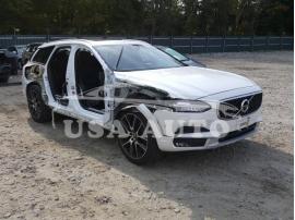 VOLVO V90 CROSS 2018