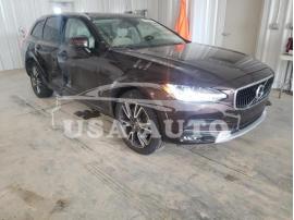 VOLVO V90 CROSS 2017