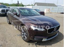 VOLVO V90 CROSS 2017