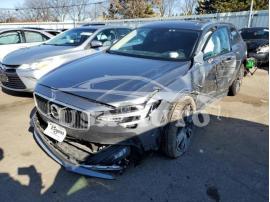 VOLVO V90 CROSS 2017