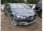 VOLVO V90 CROSS 2020