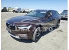 VOLVO V90 CROSS 2018