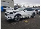 VOLVO V90 CROSS 2021