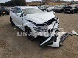 VOLVO V90 CROSS 2018